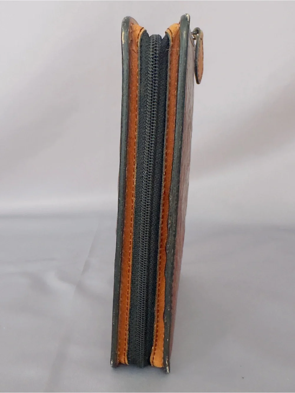 Embossed Croc-Texture Leather Address Planner Brown Zip, Vintage, 6 Ring Binder